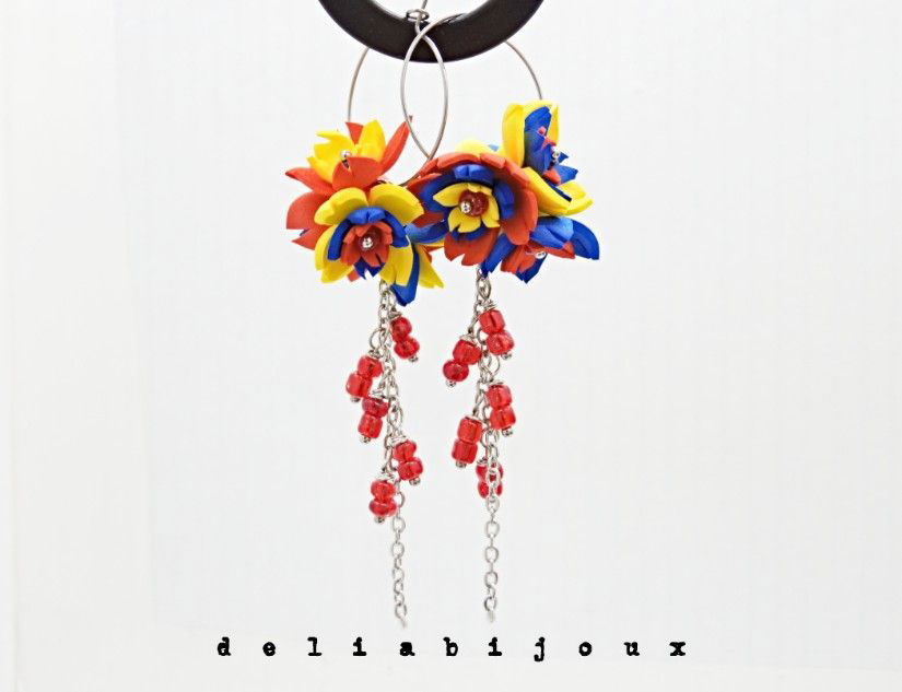 Cercei handmade statement - flori - Tricolorul Romaniei (cod1389)