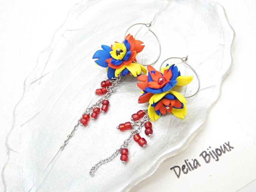 Cercei handmade statement - flori - Tricolorul Romaniei (cod1389)