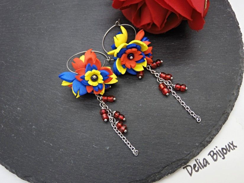 Cercei handmade statement - flori - Tricolorul Romaniei (cod1389)