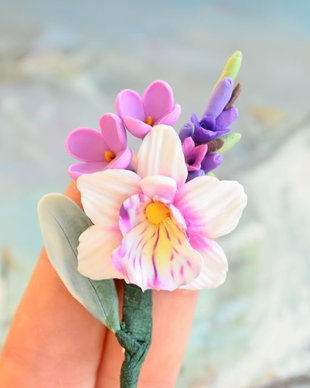 Irhidee roz si flori de liliac- Brosa buchet