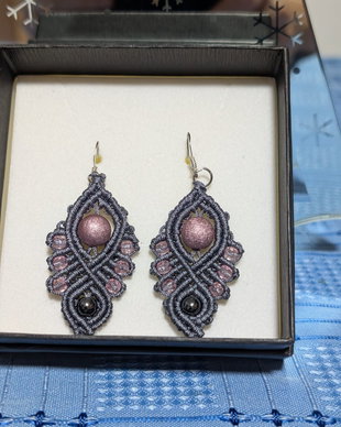 Cercei macrame