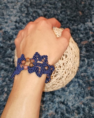 Bratara macrame