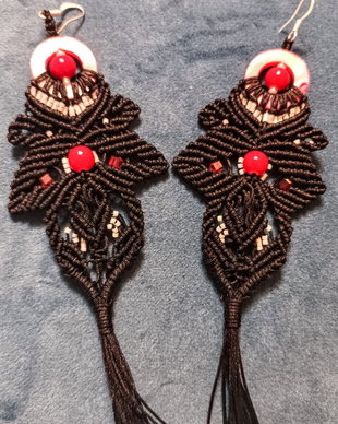 Cercei macrame