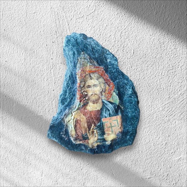 Icoană decorativă pe piatră, lucrată manual