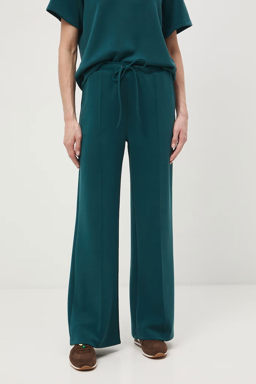 Medicine pantaloni de trening