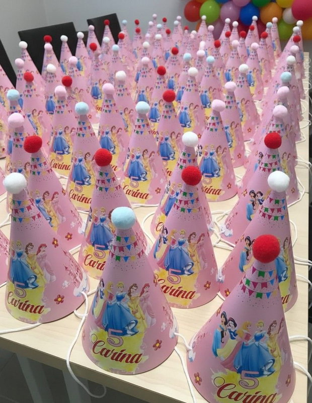 Coifuri petrecere Prințesele Disney
