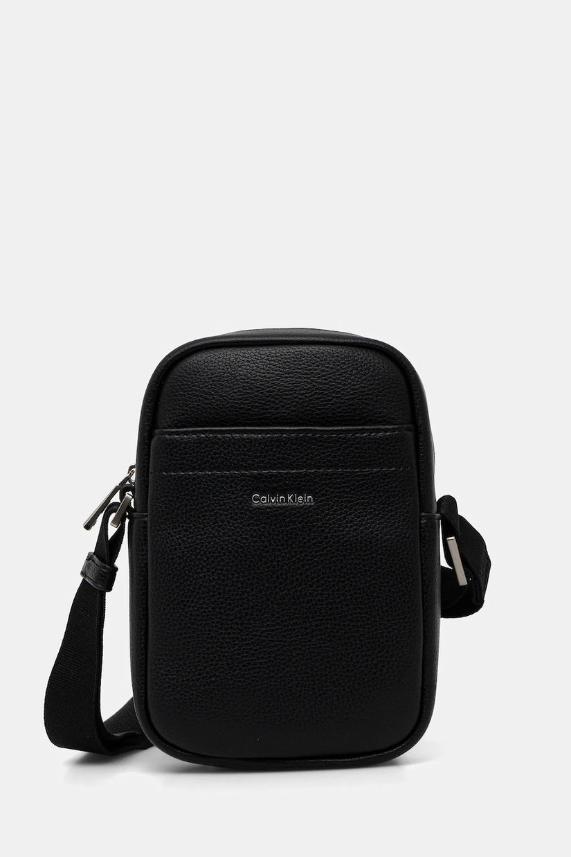 Calvin Klein borsetă