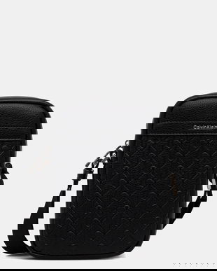 Calvin Klein borsetă