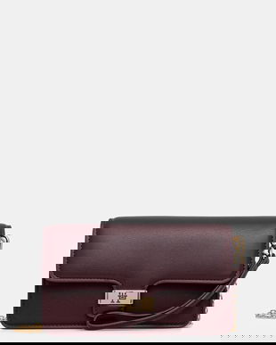 Tommy Hilfiger poseta