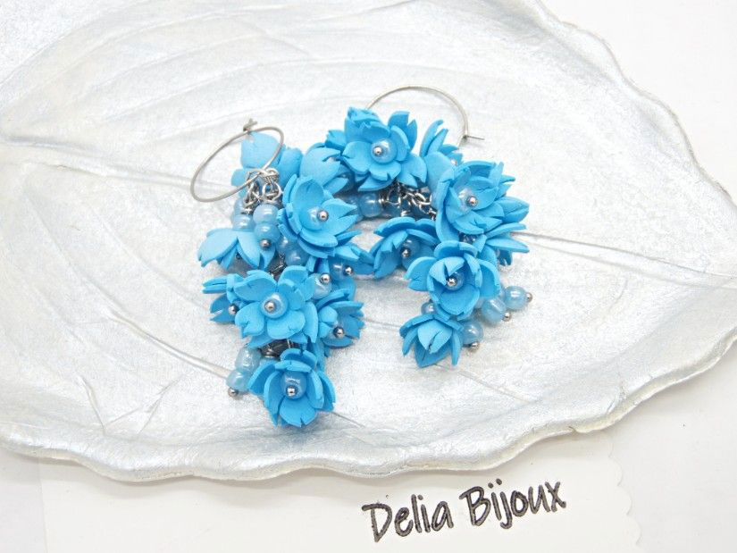 Cercei handmade, lungi cu flori bleu (cod1391)