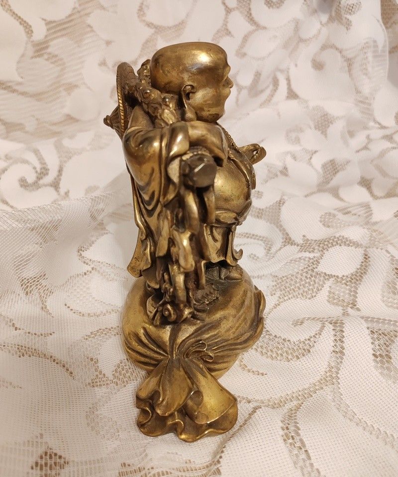 Statueta Buddha, realizată din alama / bronz