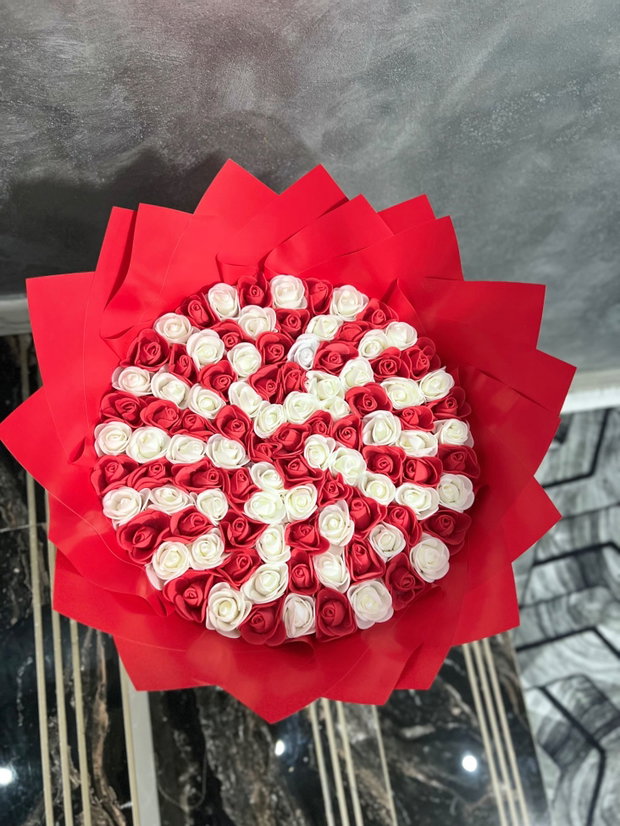 Buchet trandafiri