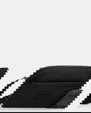 Calvin Klein borsetă