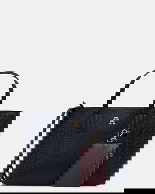 Tommy Hilfiger poseta