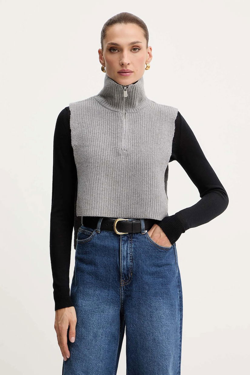 Pinko o eșarfă cu lână