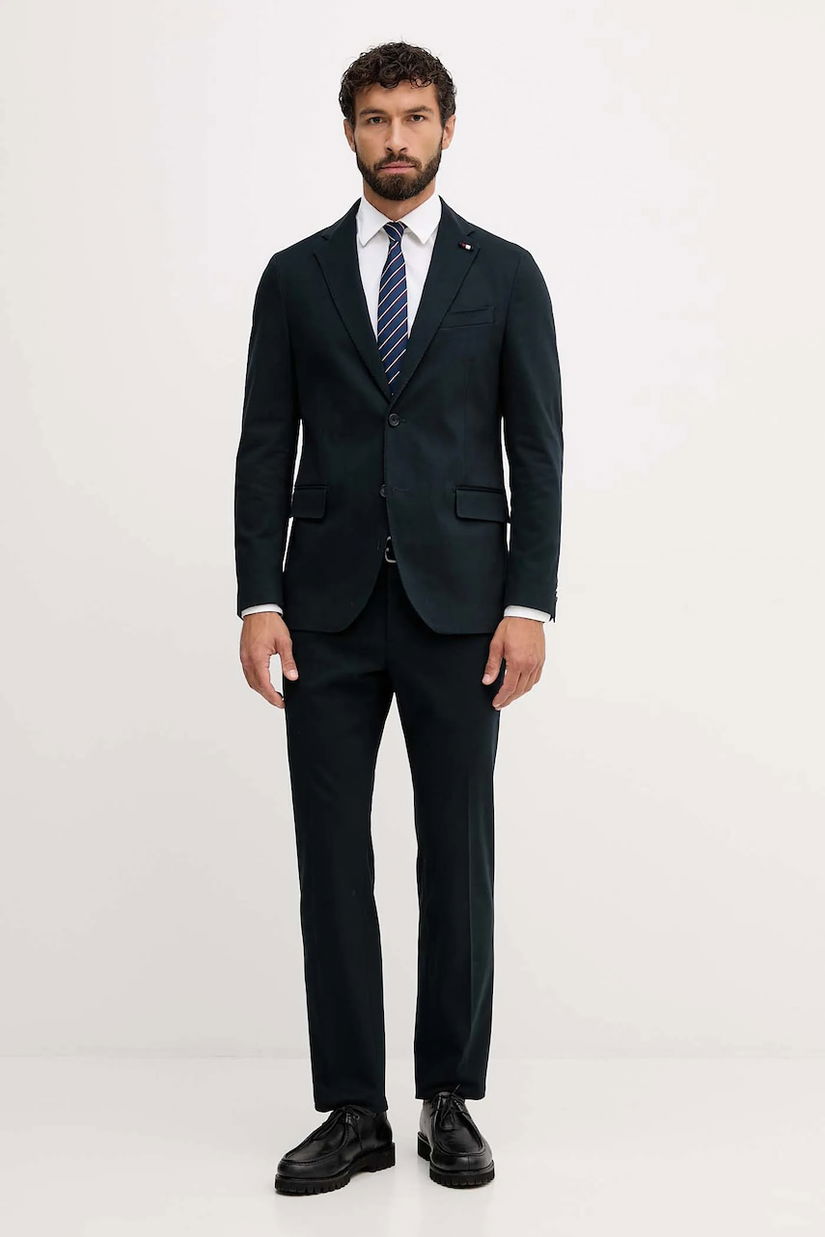 Tommy Hilfiger costum