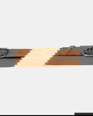 Twinset curea cu două fețe