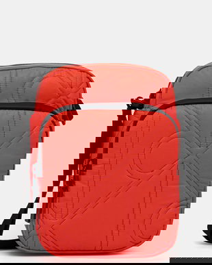 Calvin Klein borsetă