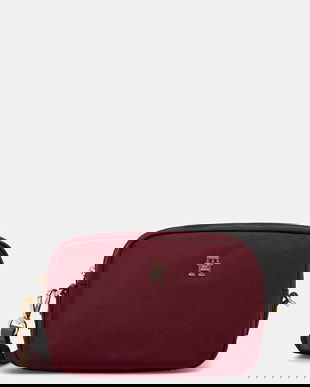 Tommy Hilfiger poseta