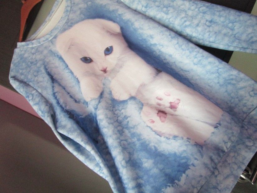 bluza  dame  cu pisicuta M