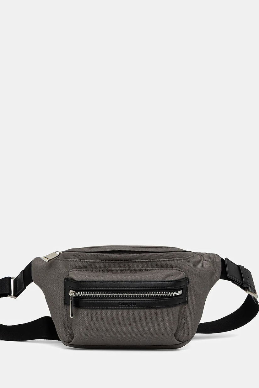 Calvin Klein borsetă