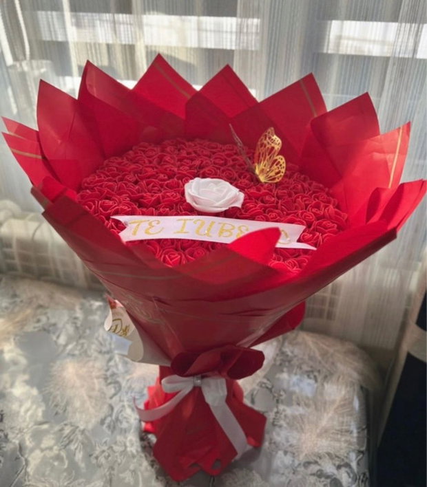 Buchet trandafiri