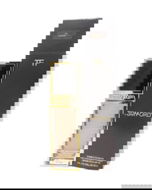 Fond de ten lichid Tom Ford, Shade&amp;Illuminate, 9,7, Amurg răcoros, 30 ml