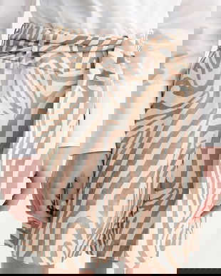 Marciano by Guess pantaloni scurți din amestec de in ROSIE