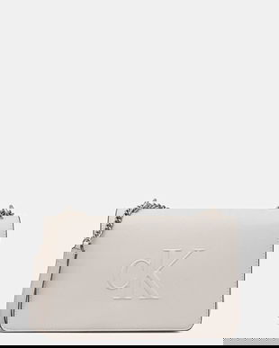 Calvin Klein Jeans poseta