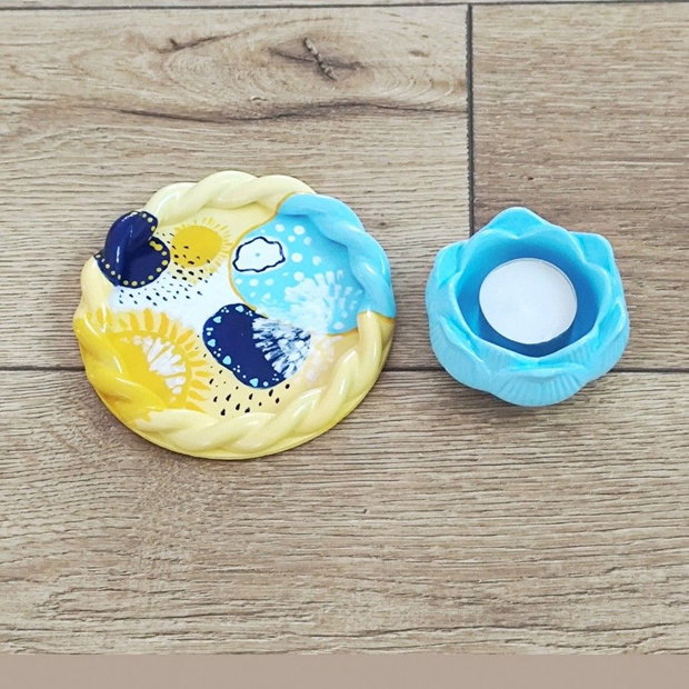 Set decorativ unicat bleu galben, tava rotunda si suport lotus 4614