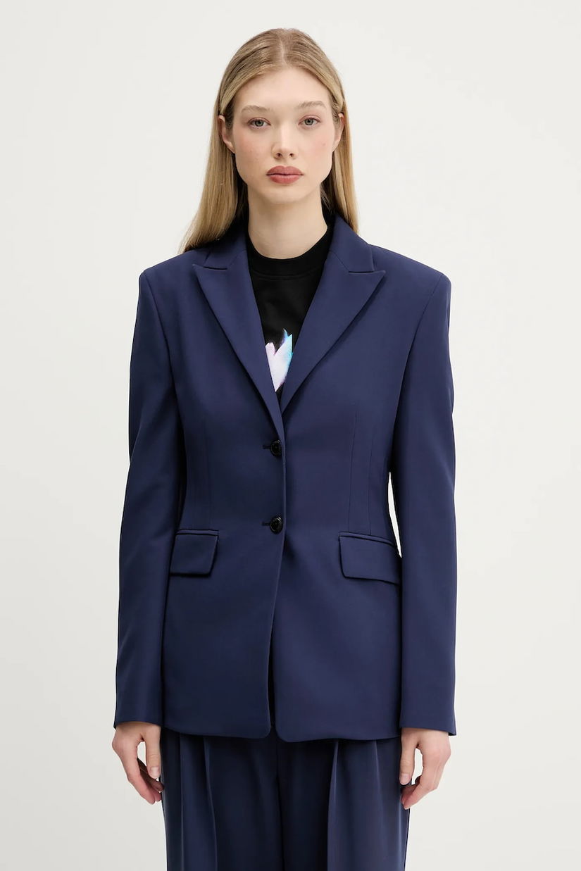 HUGO sacou Asmalla-1