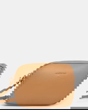 Patrizia Pepe poseta de piele