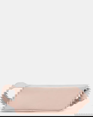 Calvin Klein Jeans poseta