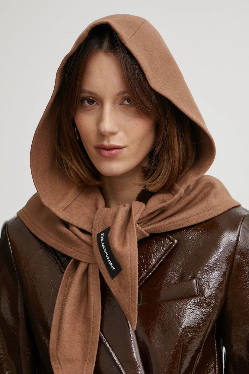 Ruslan Baginskiy glugă de lână