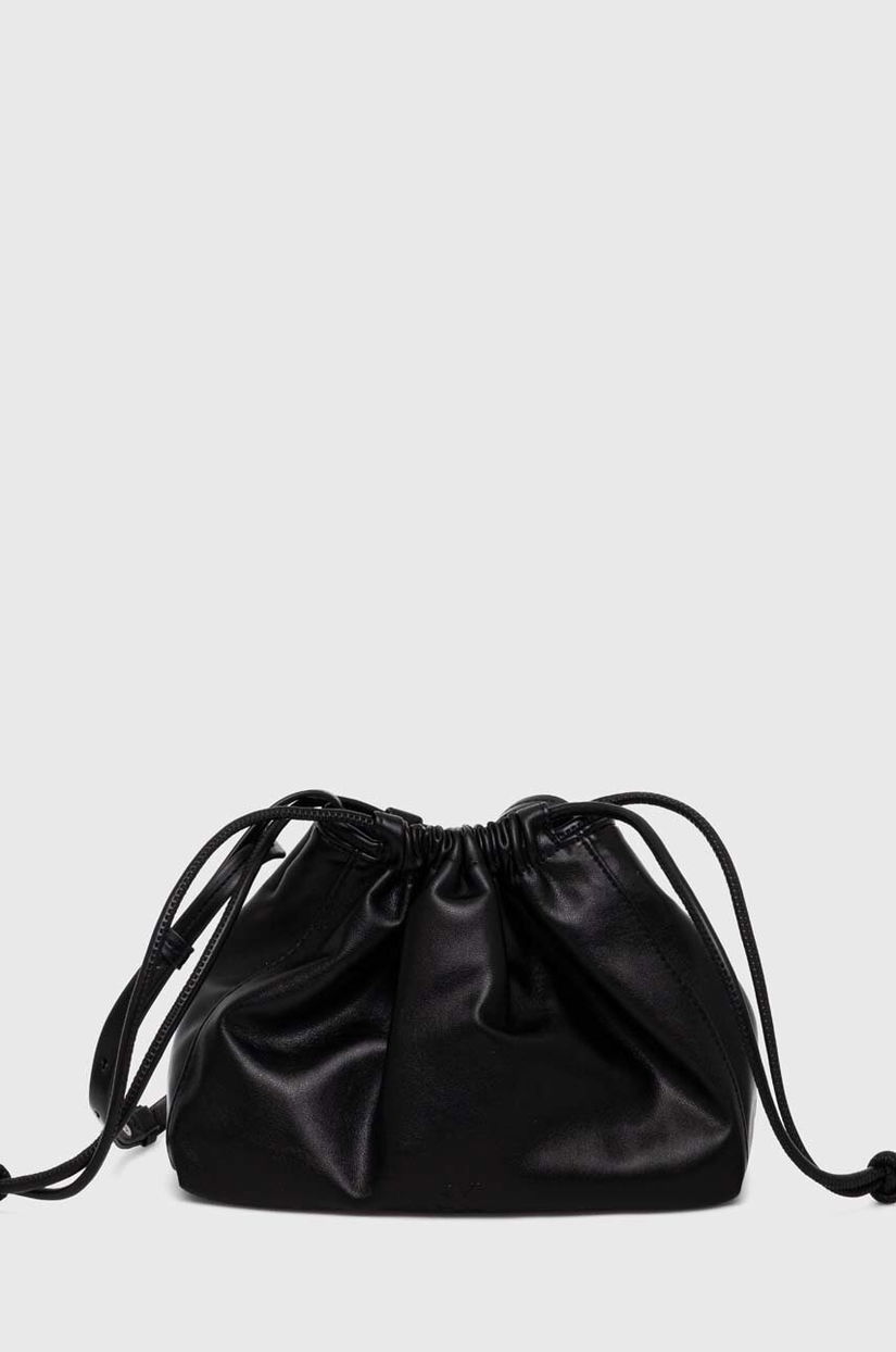 Calvin Klein Jeans poseta