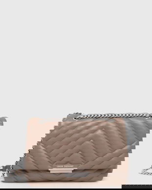 Armani Exchange poseta