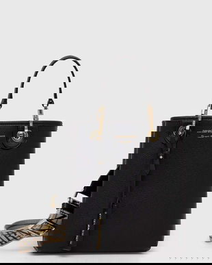 Emporio Armani poseta