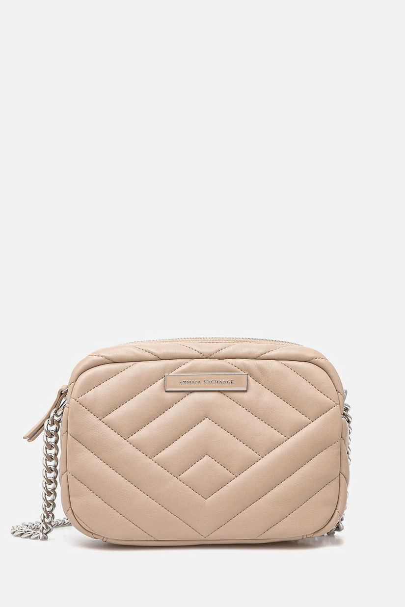 Armani Exchange poseta