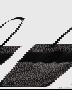 Armani Exchange poseta