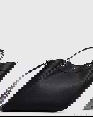 Armani Exchange poseta