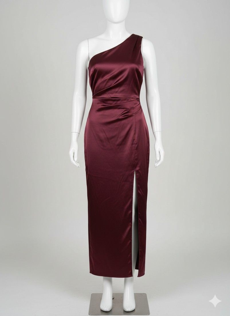 Rochie Satin Pretty Lavish Sheree  Vișinie  Mărimea 36 (S)