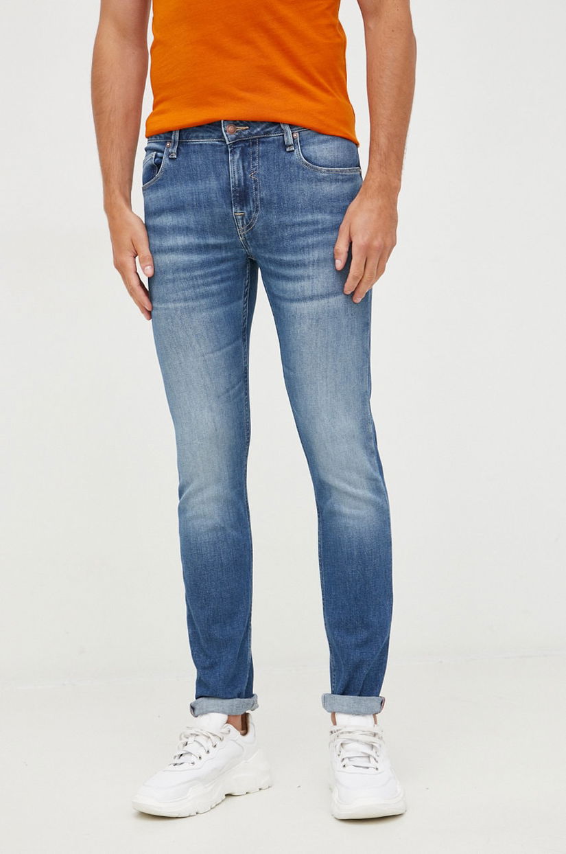 Guess jeansi