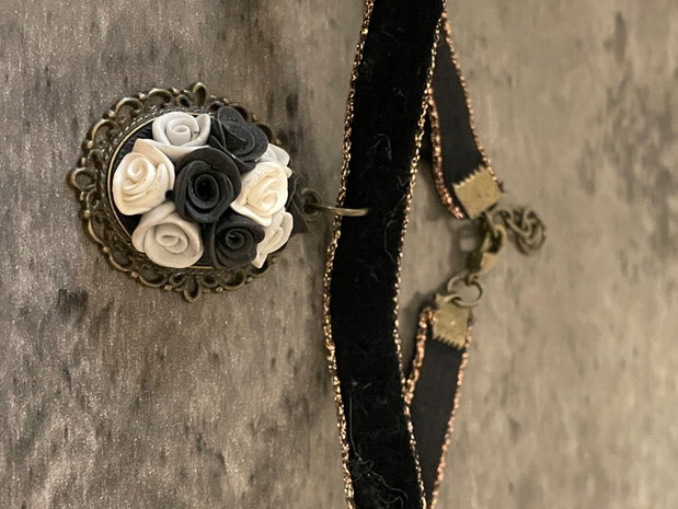 Choker gothic rose