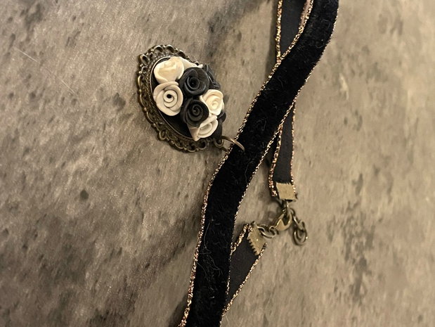 Choker gothic rose