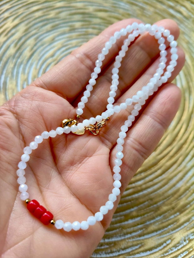 Colier MARTISOR Piatra lunii naturala & coral rosu