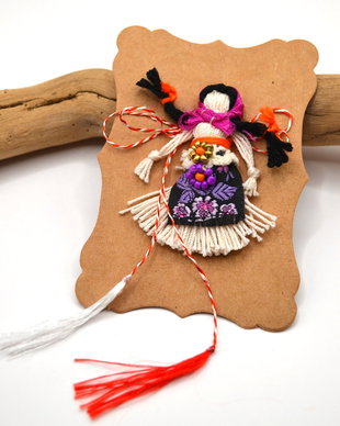 Martisor traditional zana primavara