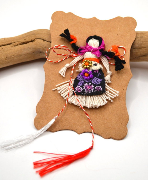 Martisor traditional zana primavara