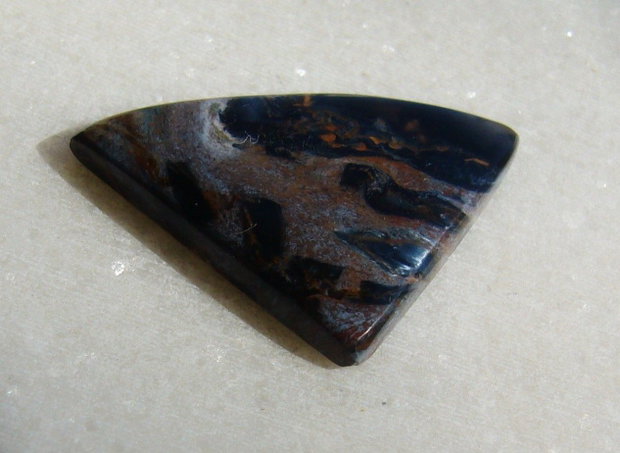 Cabochon pietersit aprox 30x20.5x4 mm