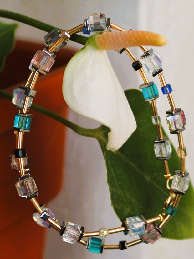Colier handmade cu cristale tip swarovski