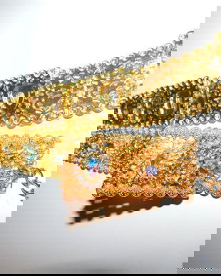 ZARA, curea metalica masiva aurie,  metal  ,  sticla, foarte frumoasa, etichete atasate